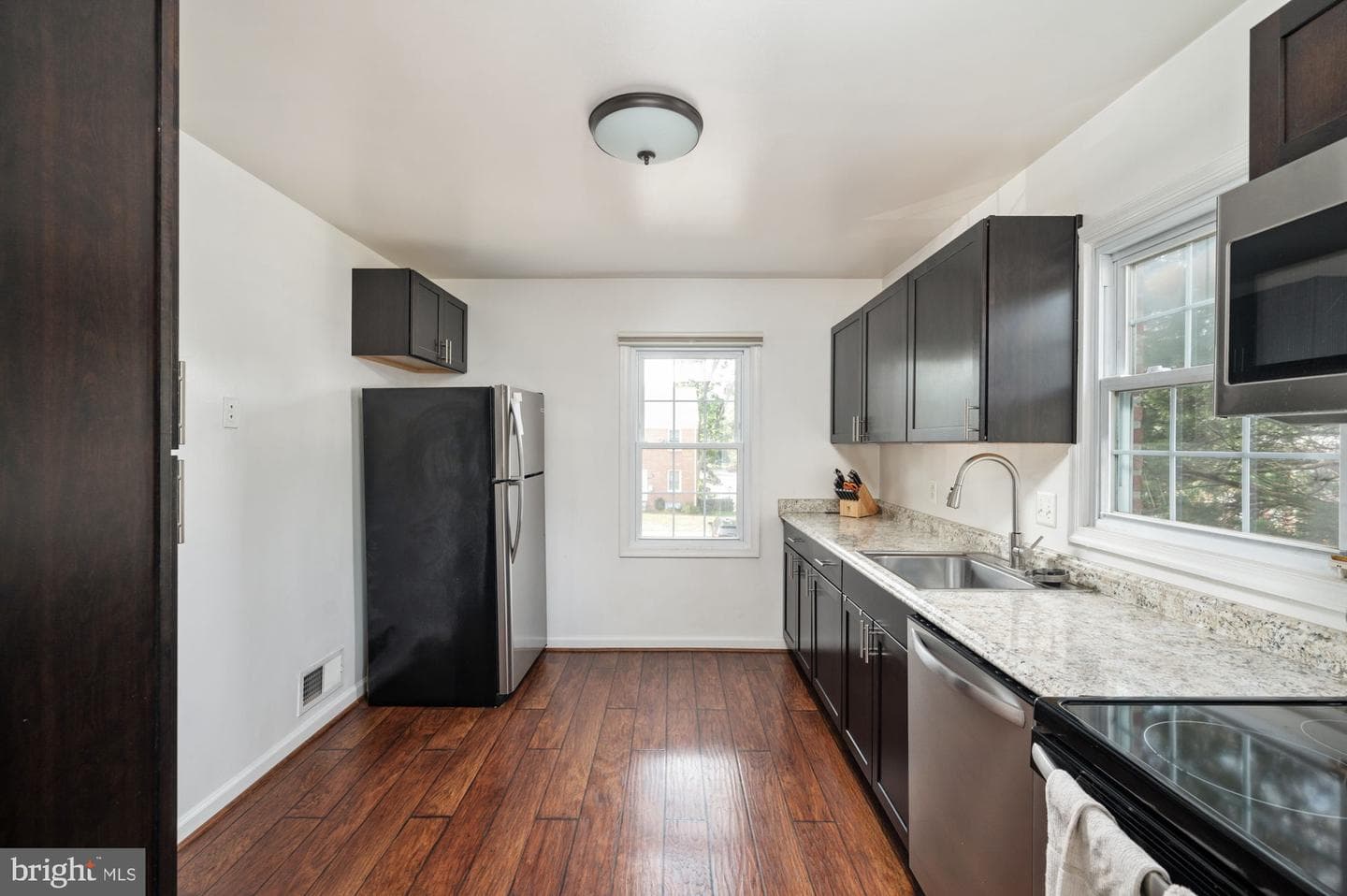 2903 Wren Court photo 6