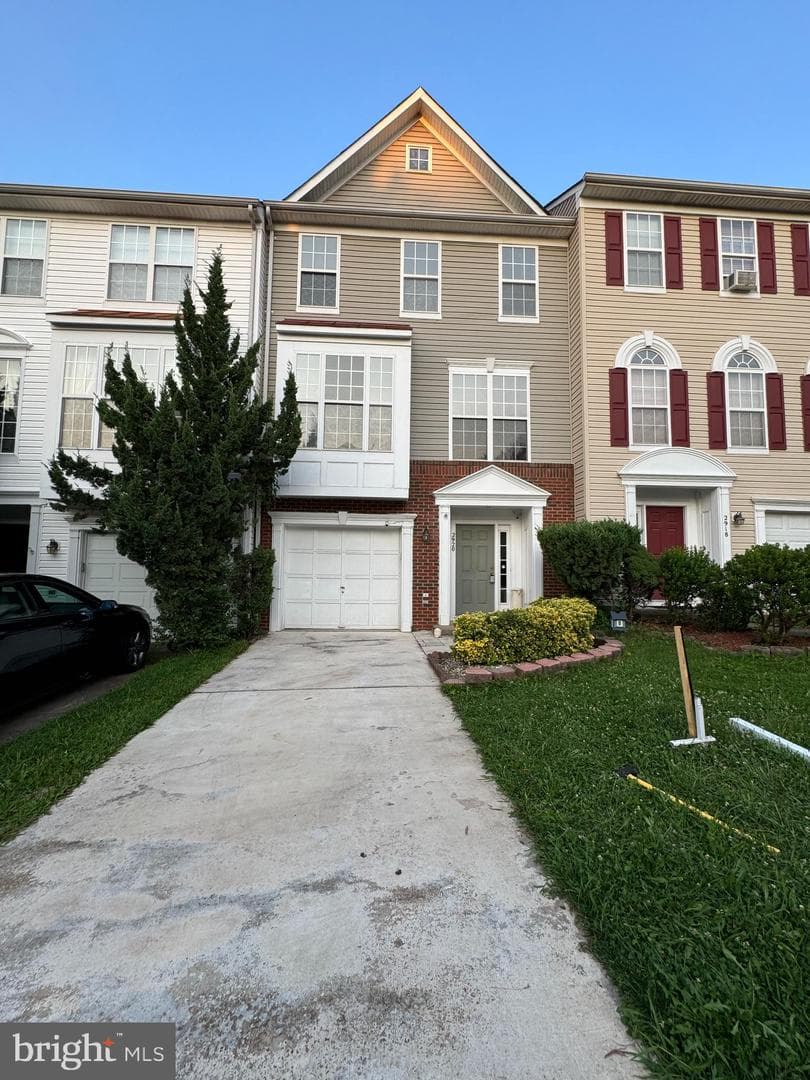 2920 Stockholm Way photo 2