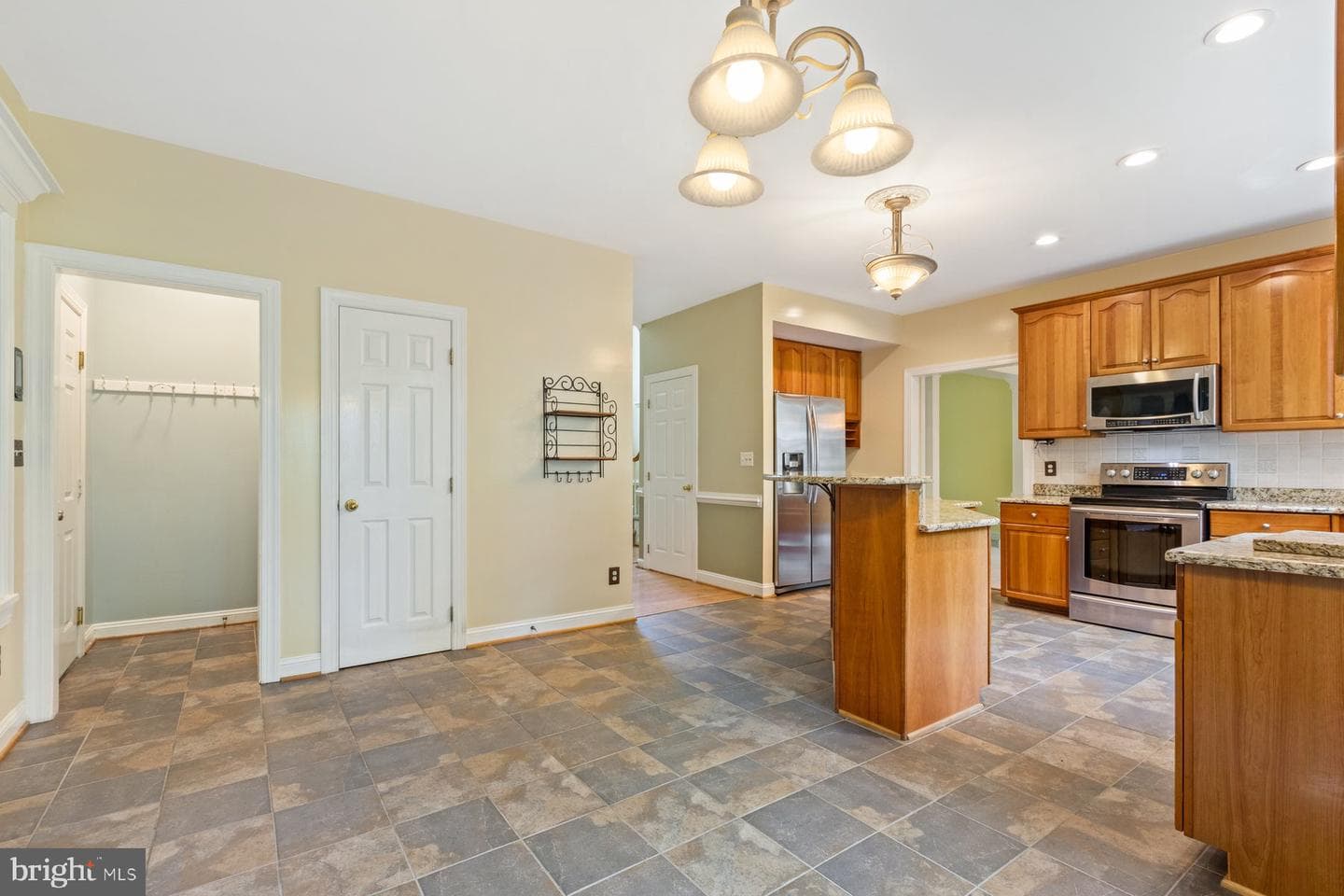 11513 Albrite Court photo 12
