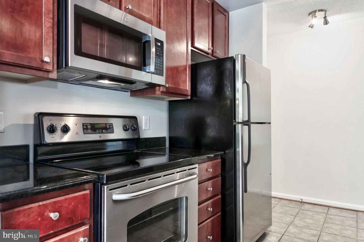 15595 Horseshoe Lane #595 photo 5