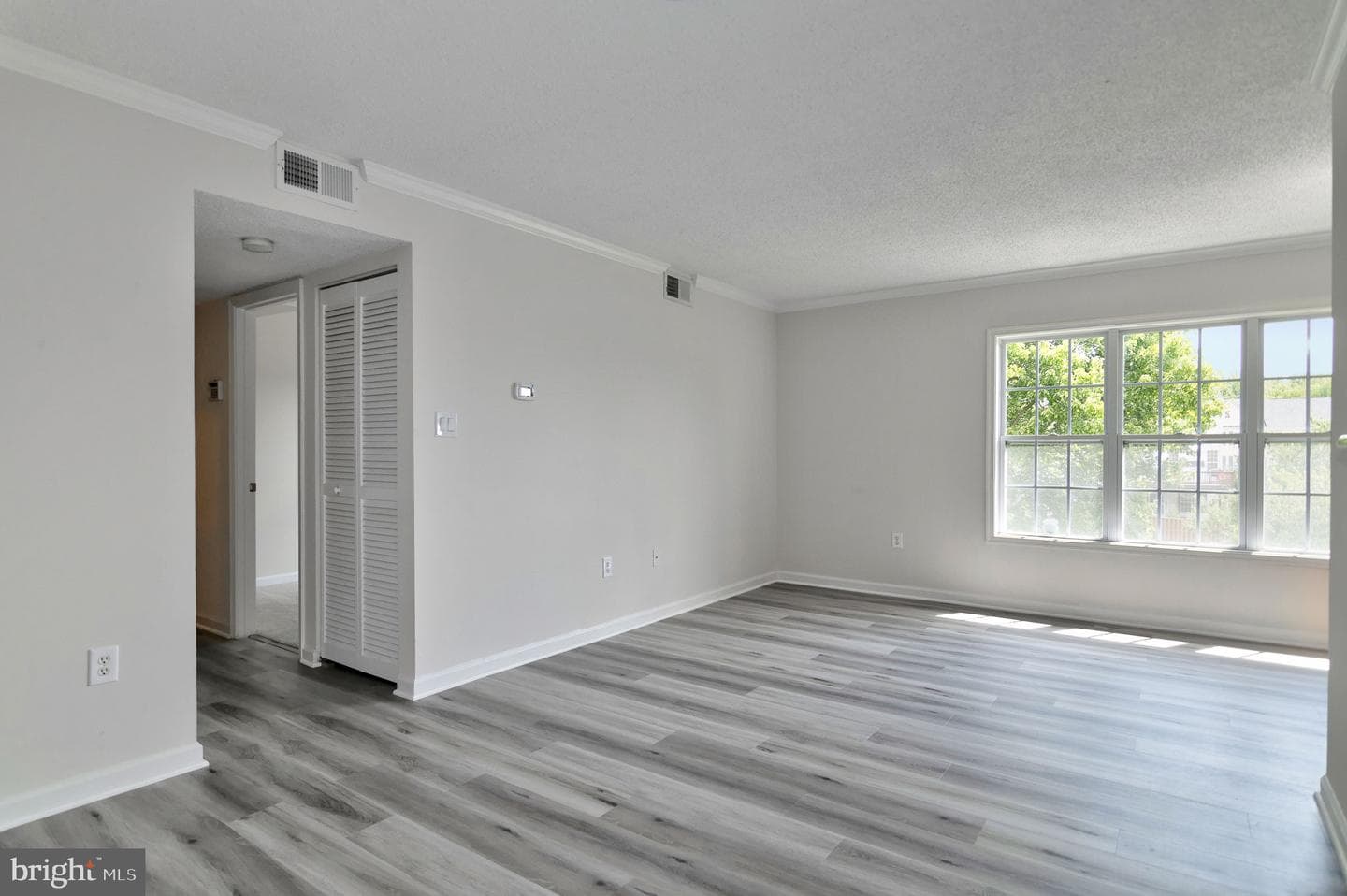 15595 Horseshoe Lane #595 photo 9