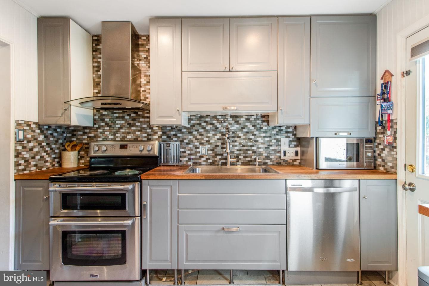 12705 Valleywood Drive photo 4