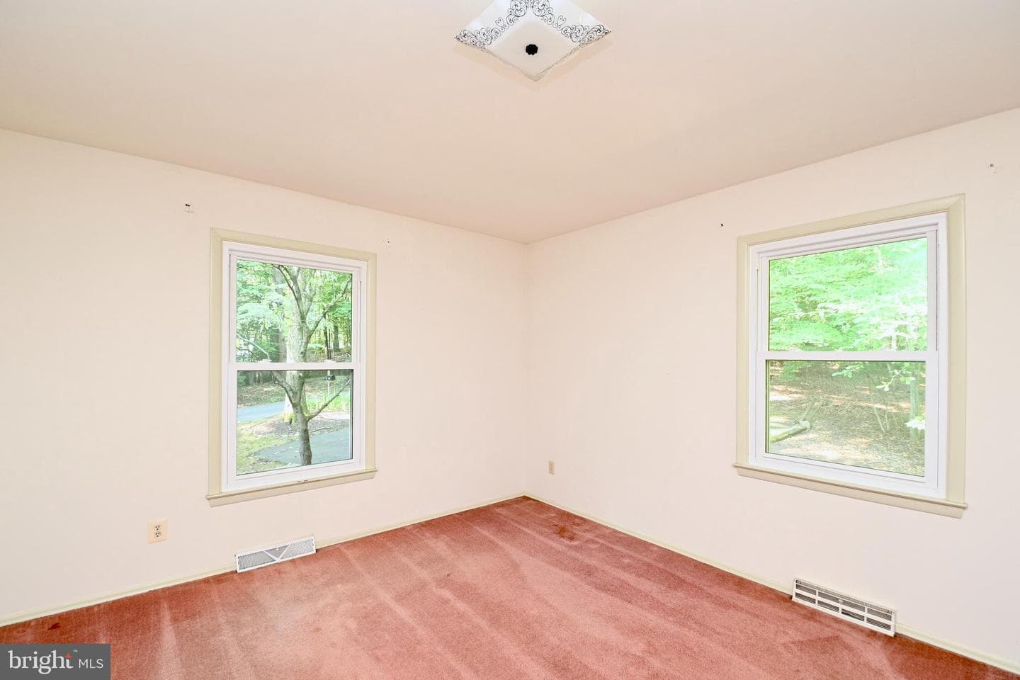 4624 Occoquan Overlook photo 31