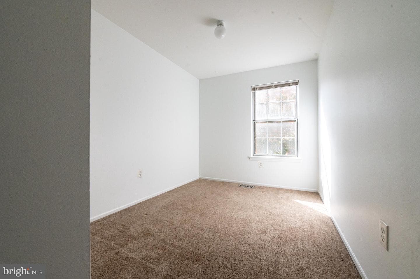 2868 Madeira Court photo 27