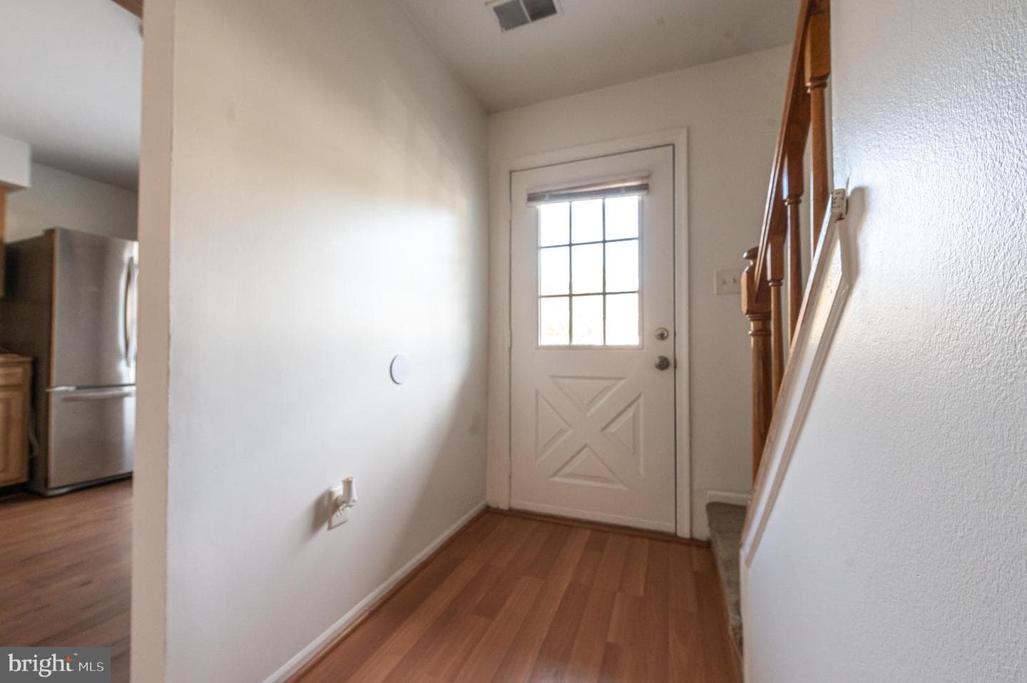 2868 Madeira Court photo 4