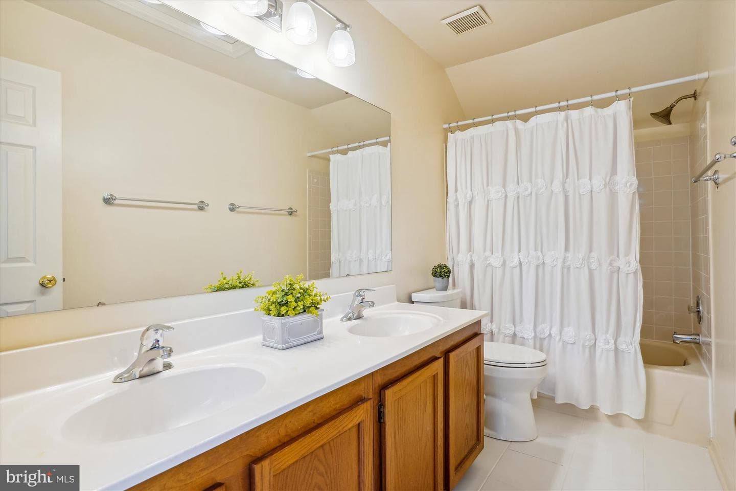 14499 Whisperwood Court photo 15