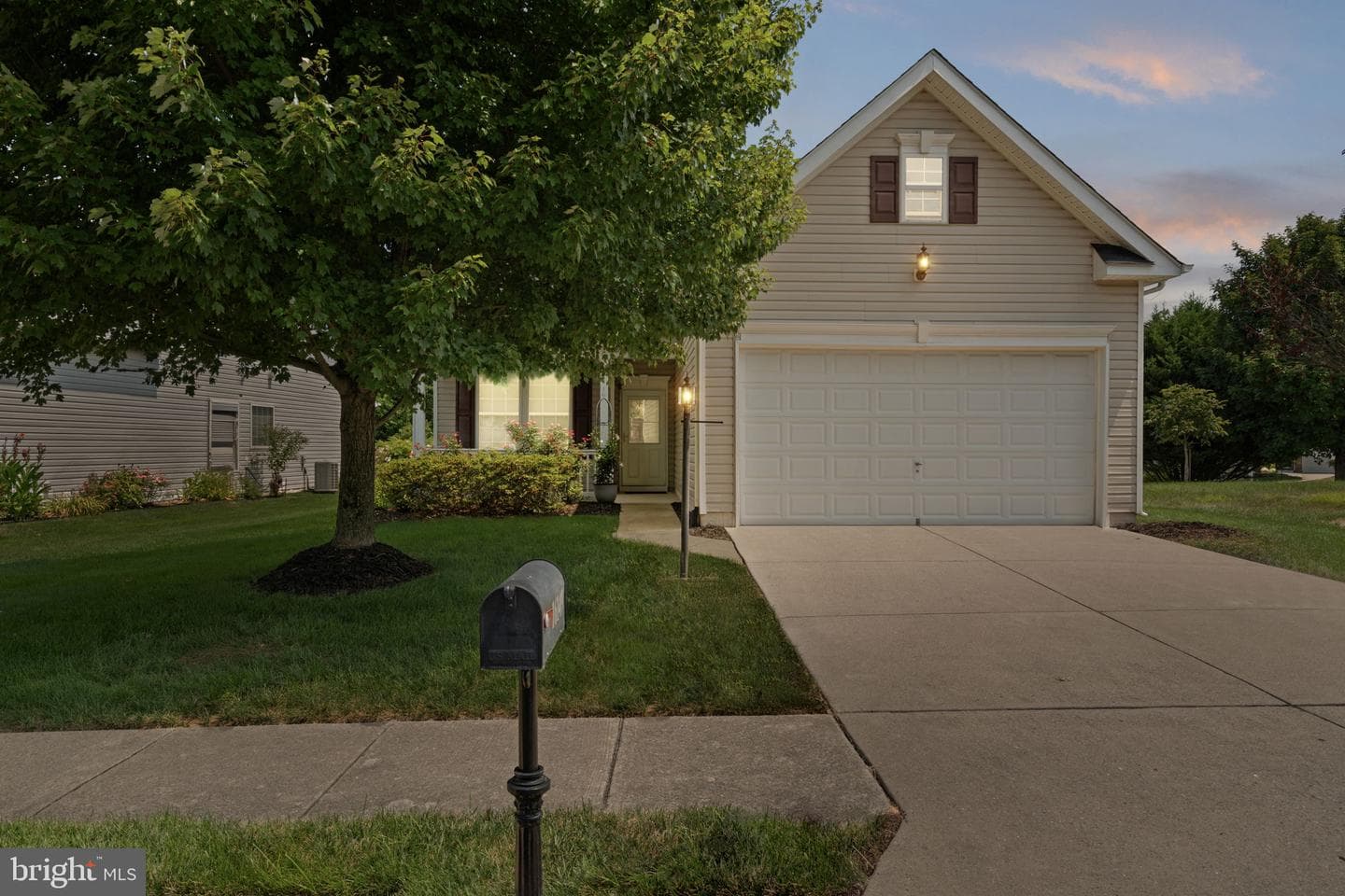 16149 Dancing Leaf Place photo 2