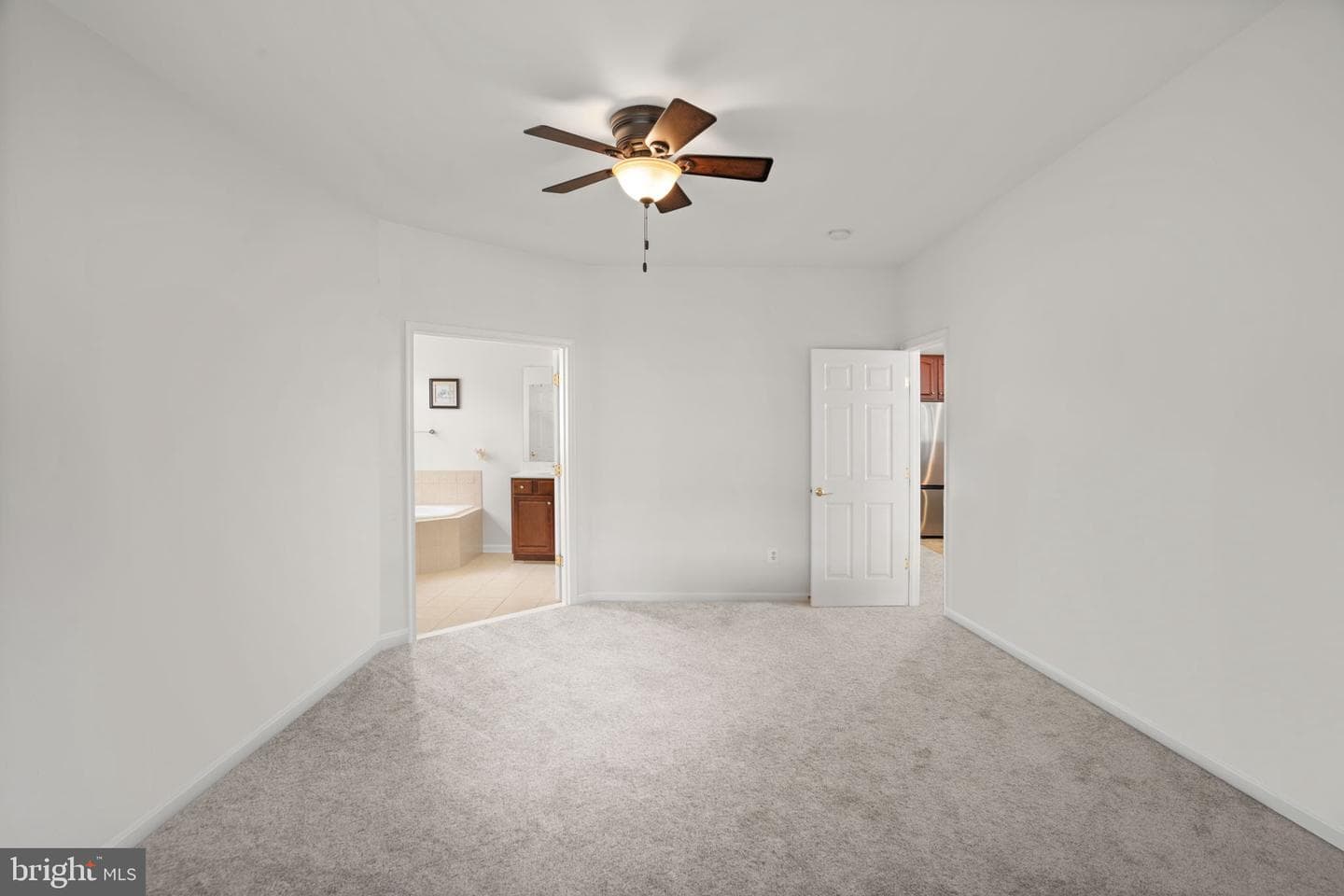 16149 Dancing Leaf Place photo 26