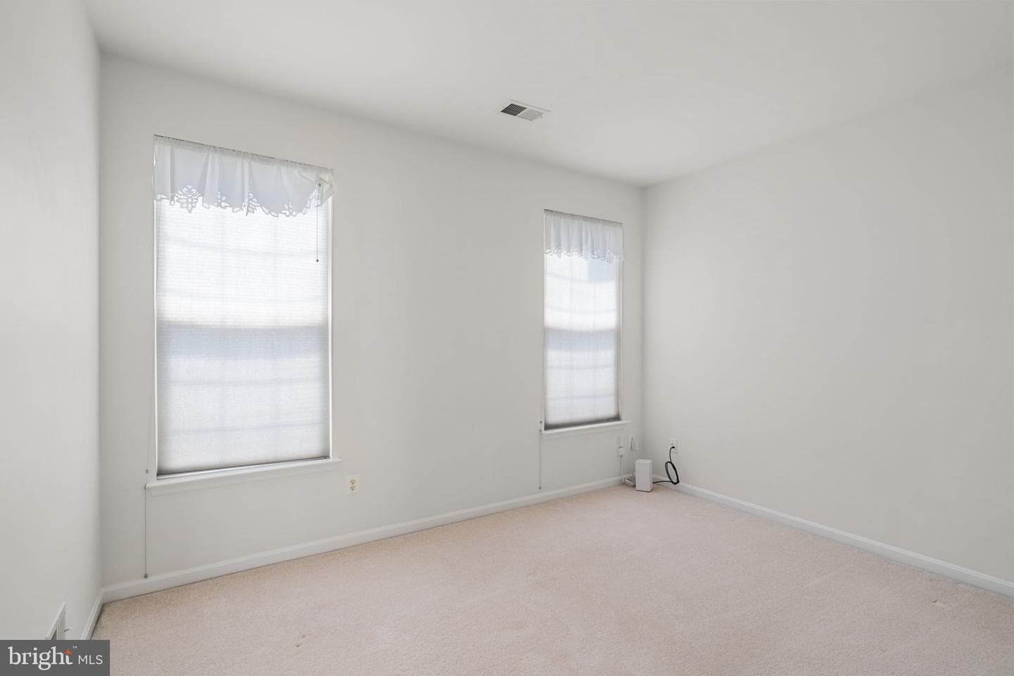 16149 Dancing Leaf Place photo 34