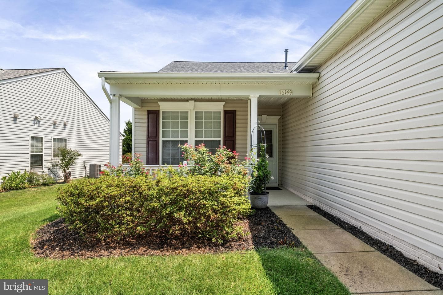 16149 Dancing Leaf Place photo 5