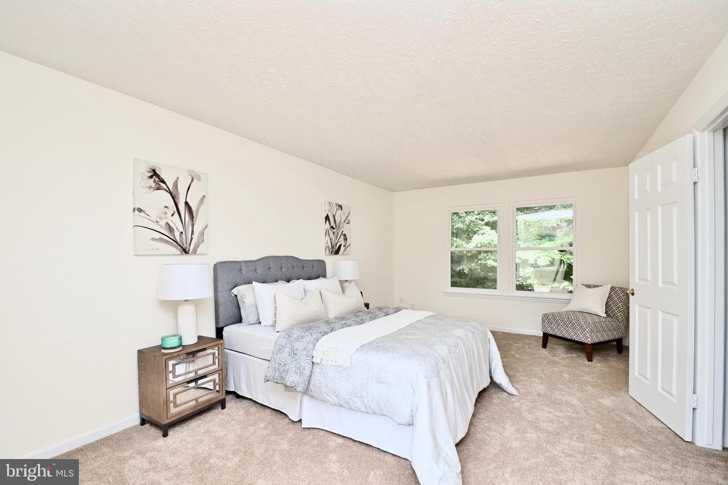 15044 Holleyside Drive photo 10
