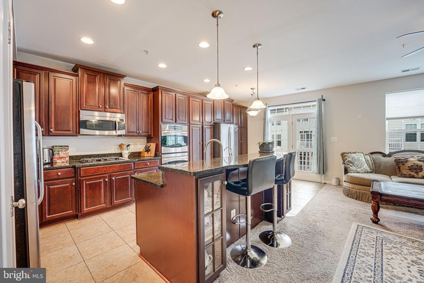 2591 Eastbourne Drive photo 11