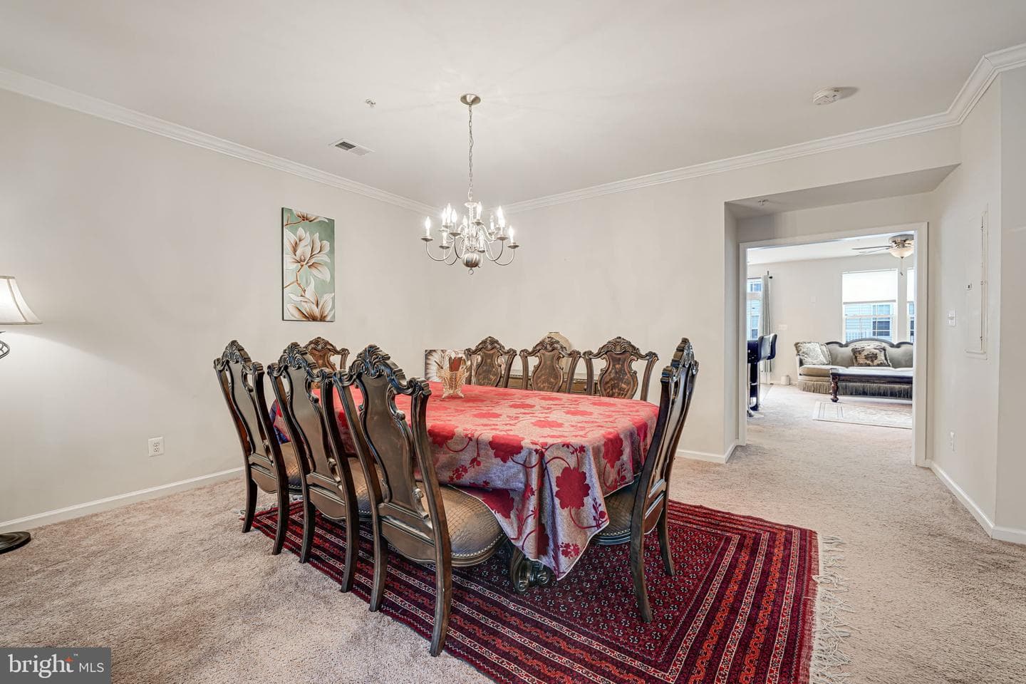 2591 Eastbourne Drive photo 7