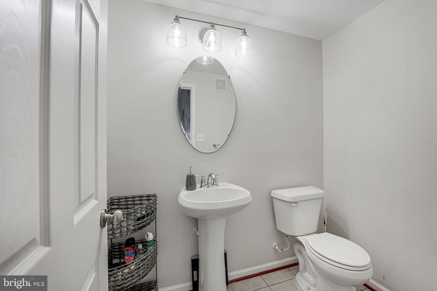 2591 Eastbourne Drive photo 9
