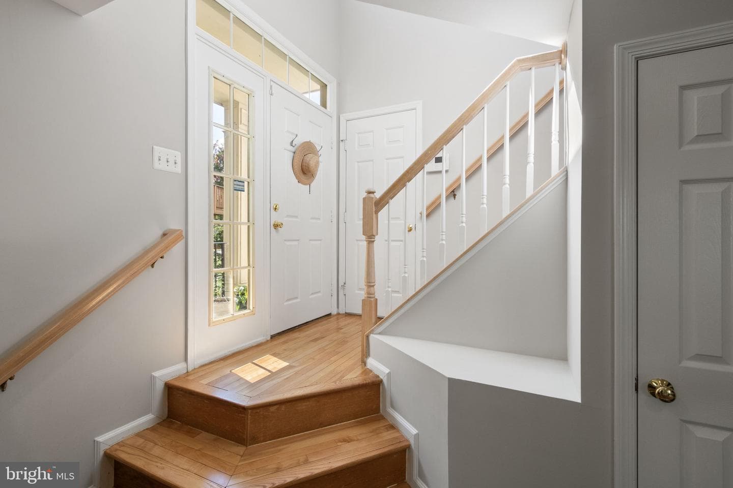 3569 Moon Way photo 5