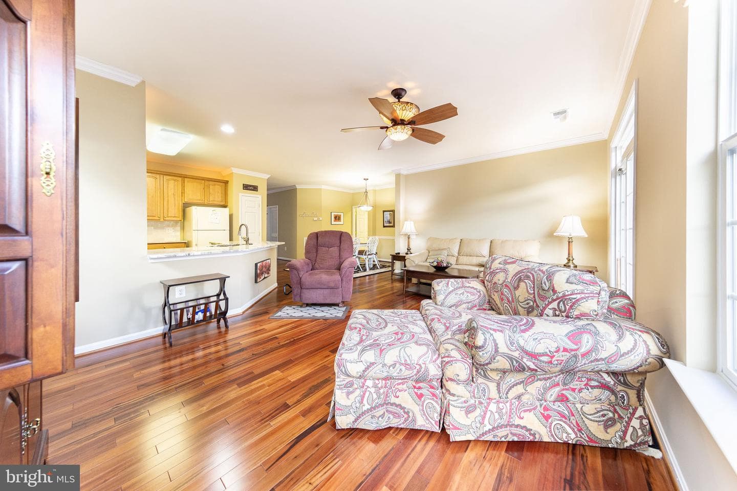 9516 Eredine Way photo 10