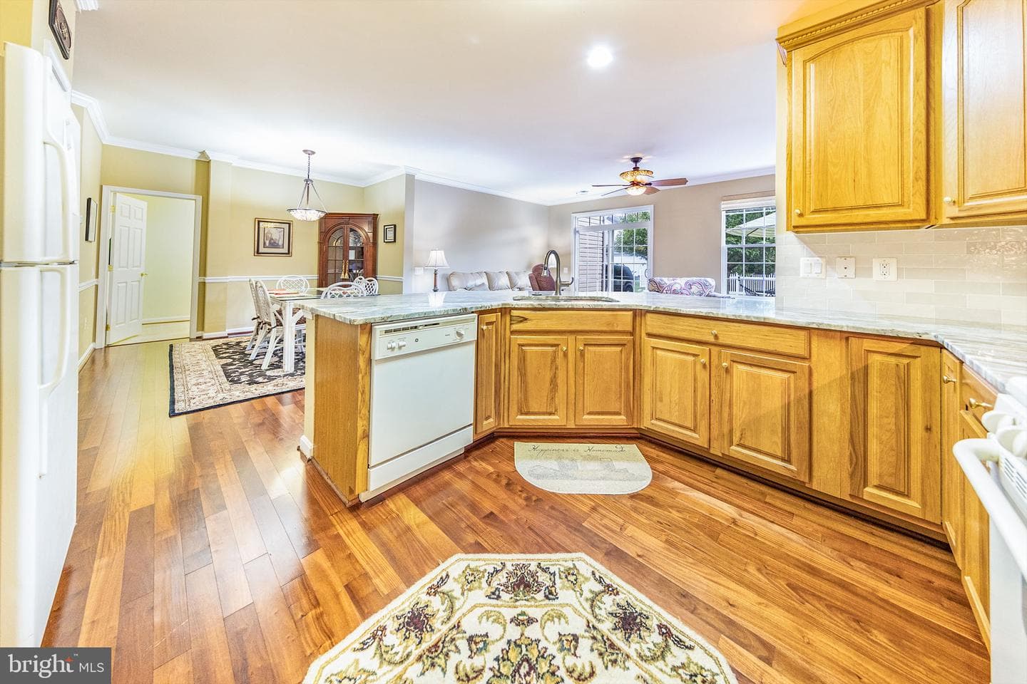 9516 Eredine Way photo 11