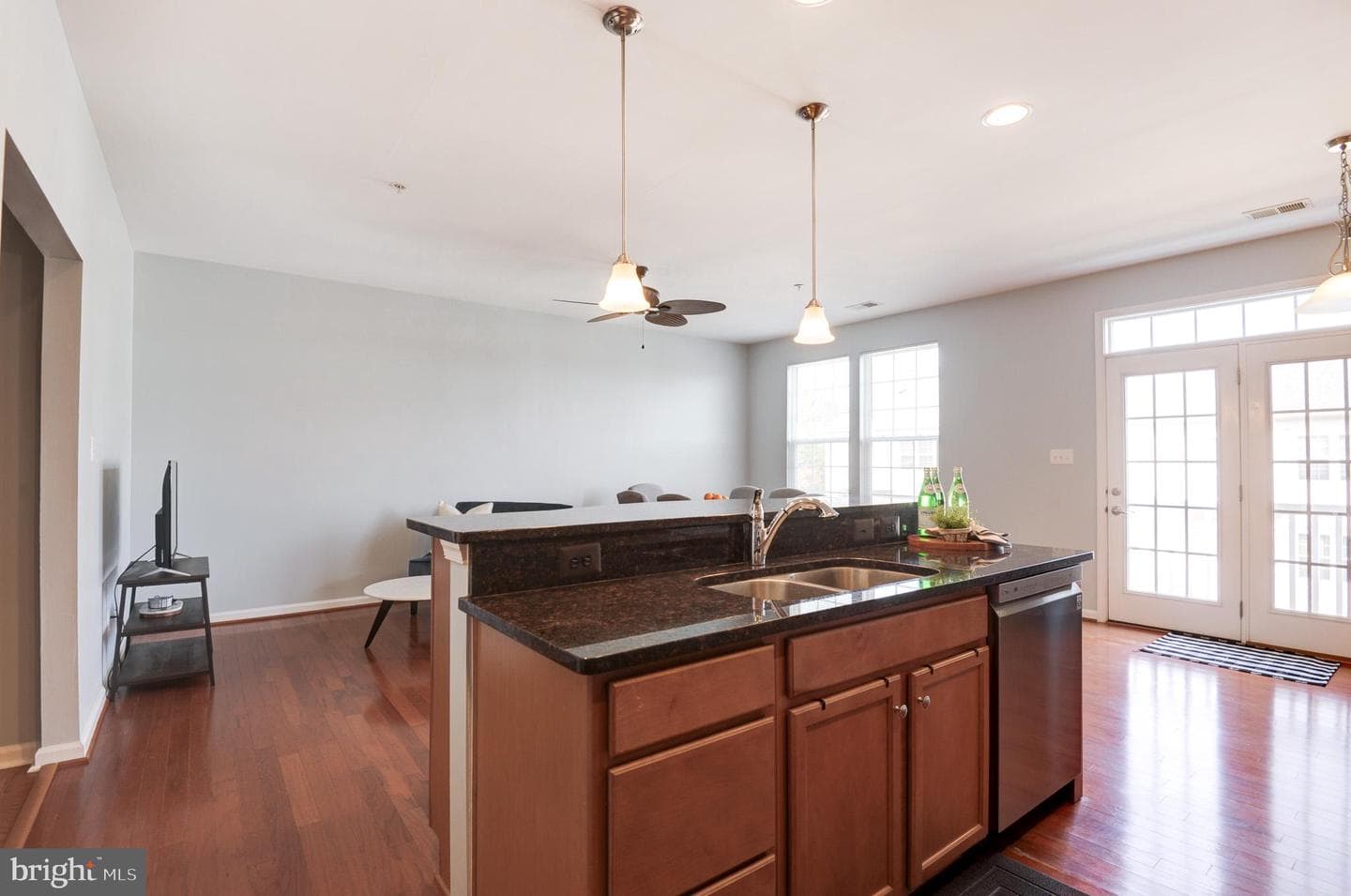 7314 Brunson Circle photo 8