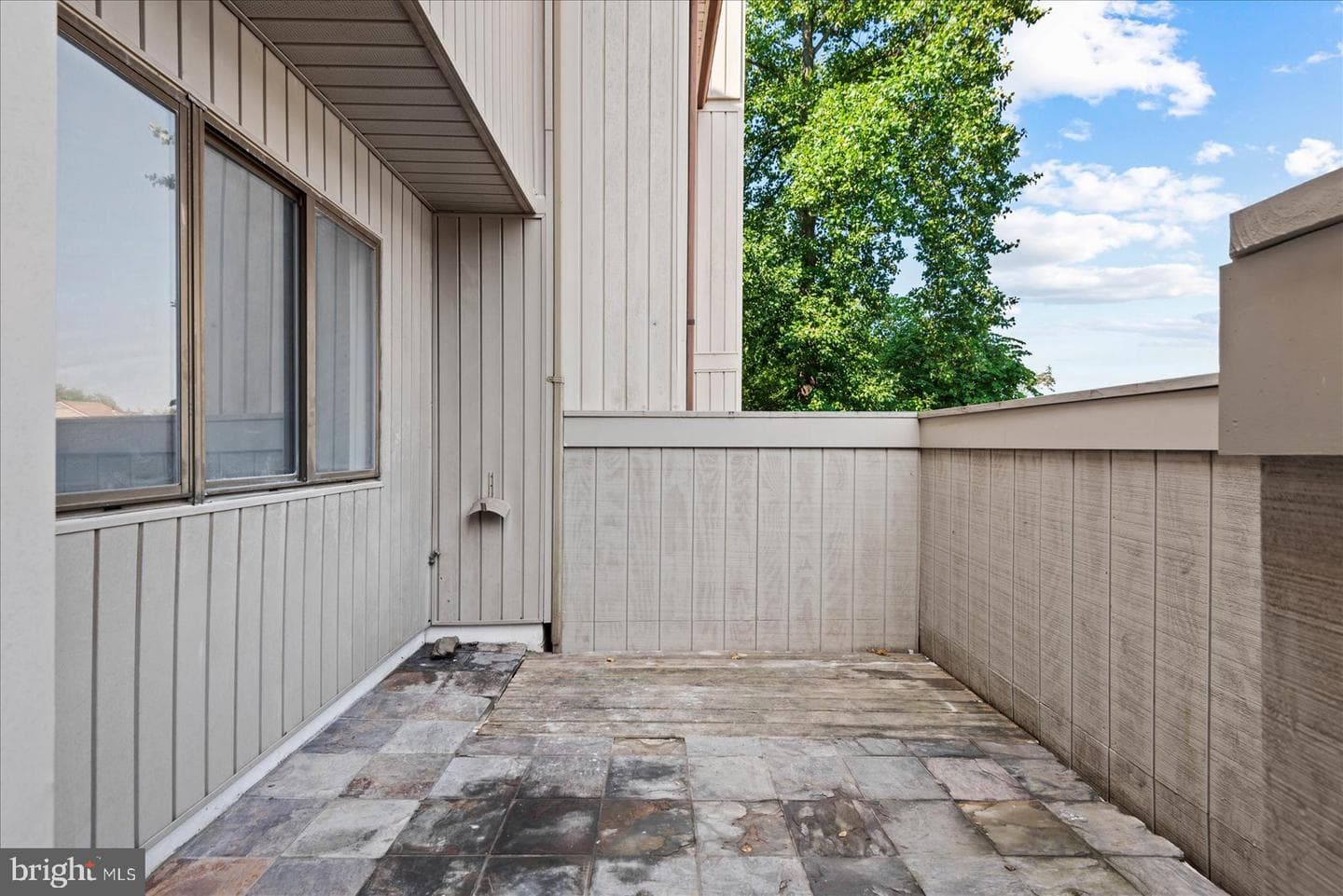 1809 Old Post Terrace photo 2
