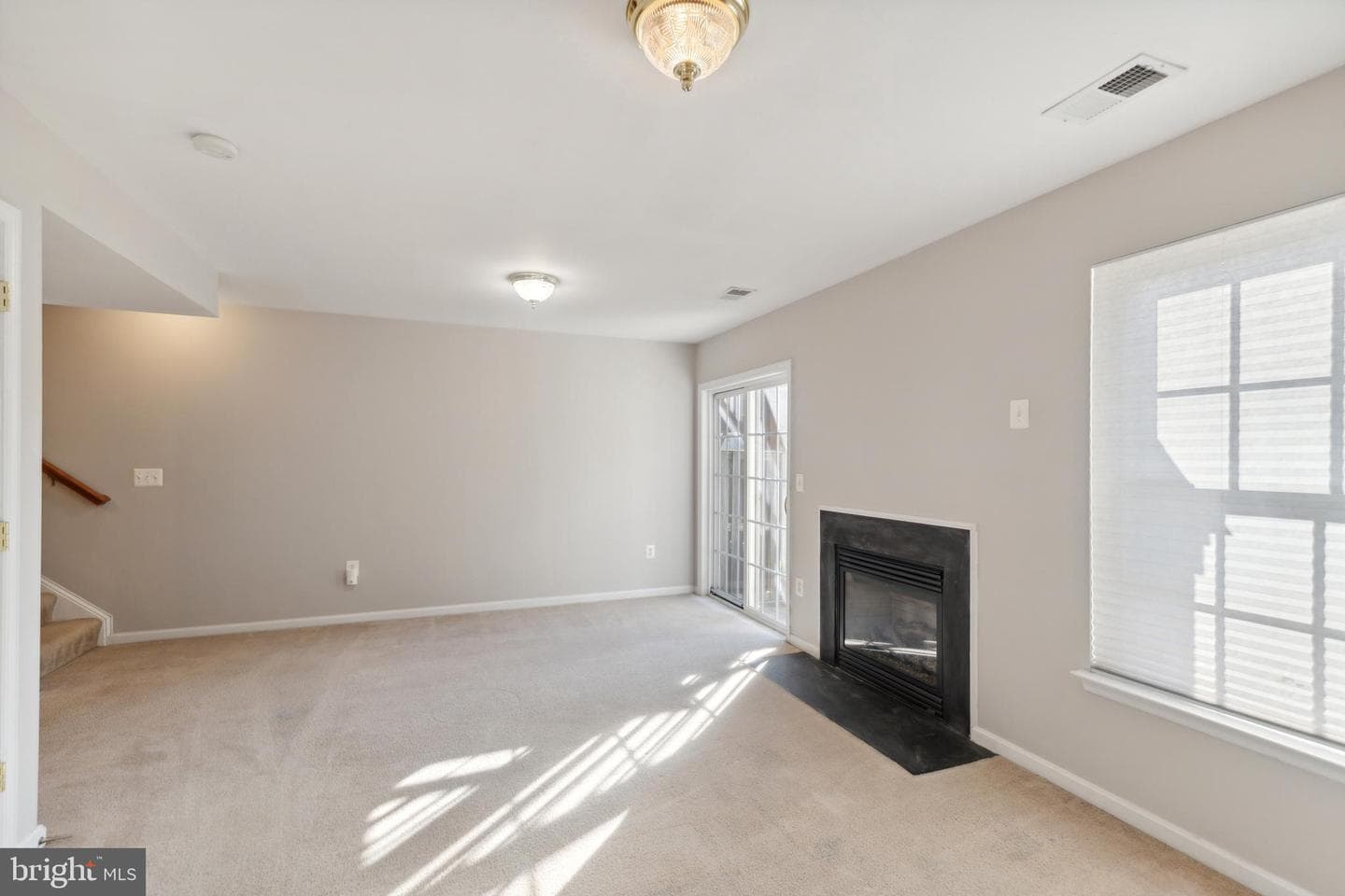 9838 Cheshire Ridge Circle photo 13