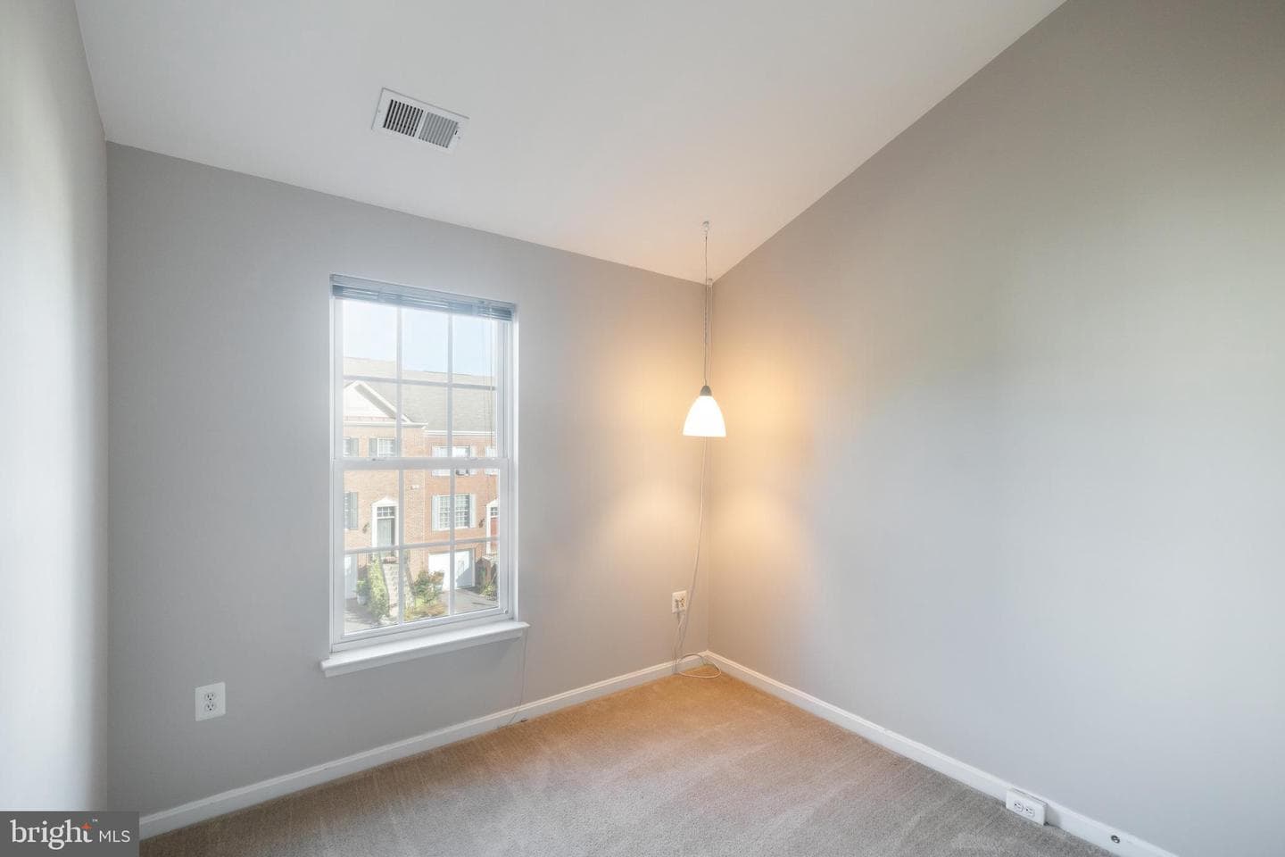 9838 Cheshire Ridge Circle photo 14