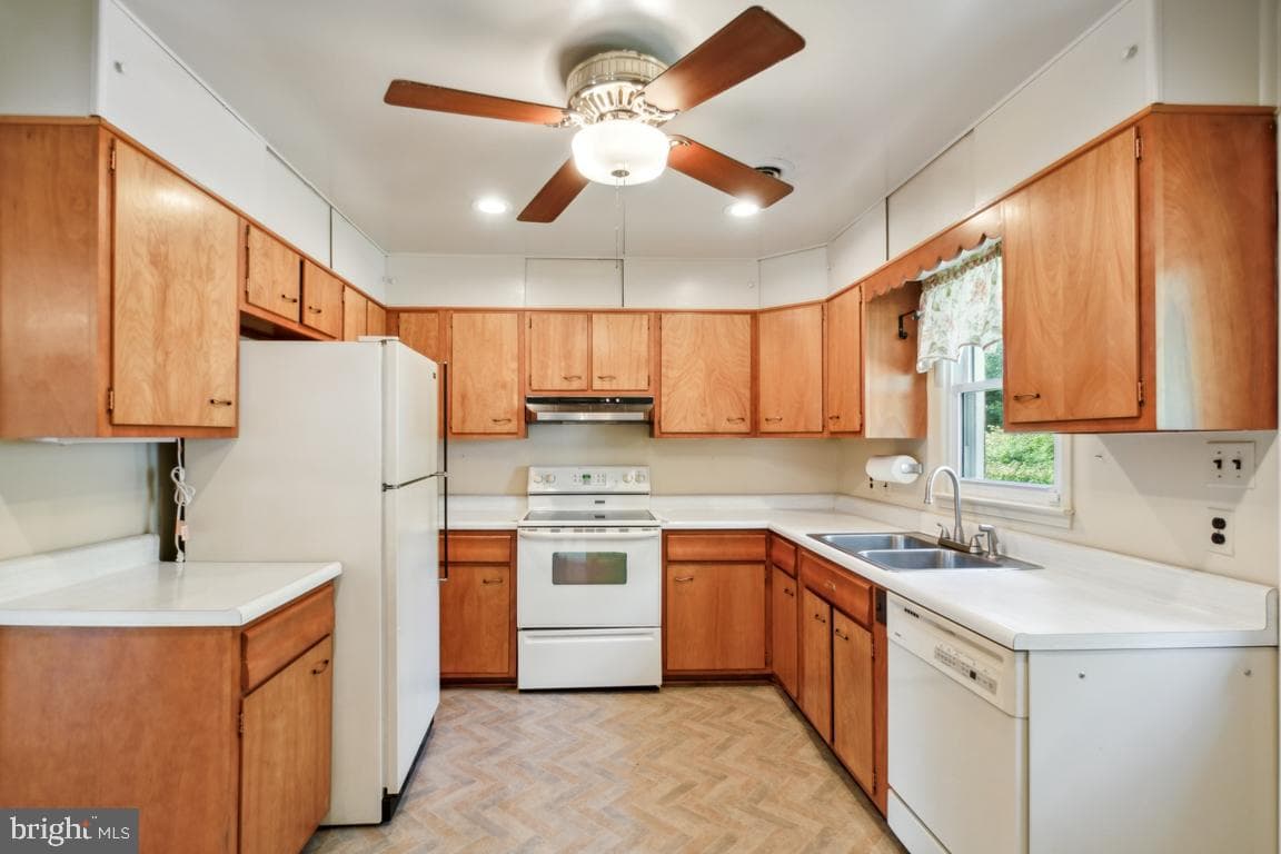 1514 Woodside Drive photo 11