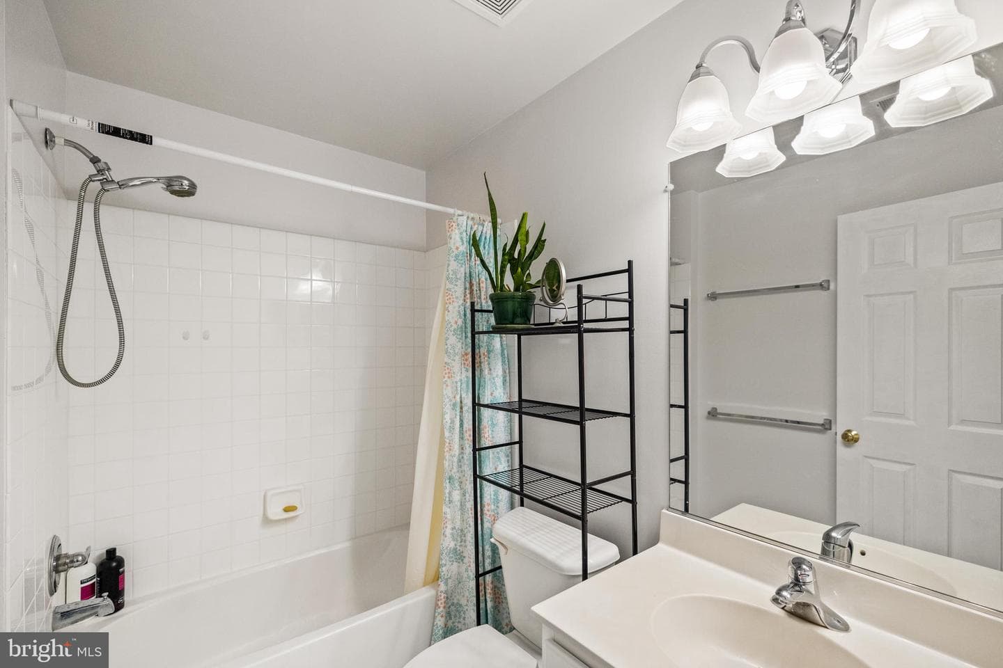 15016 Danube Way photo 28
