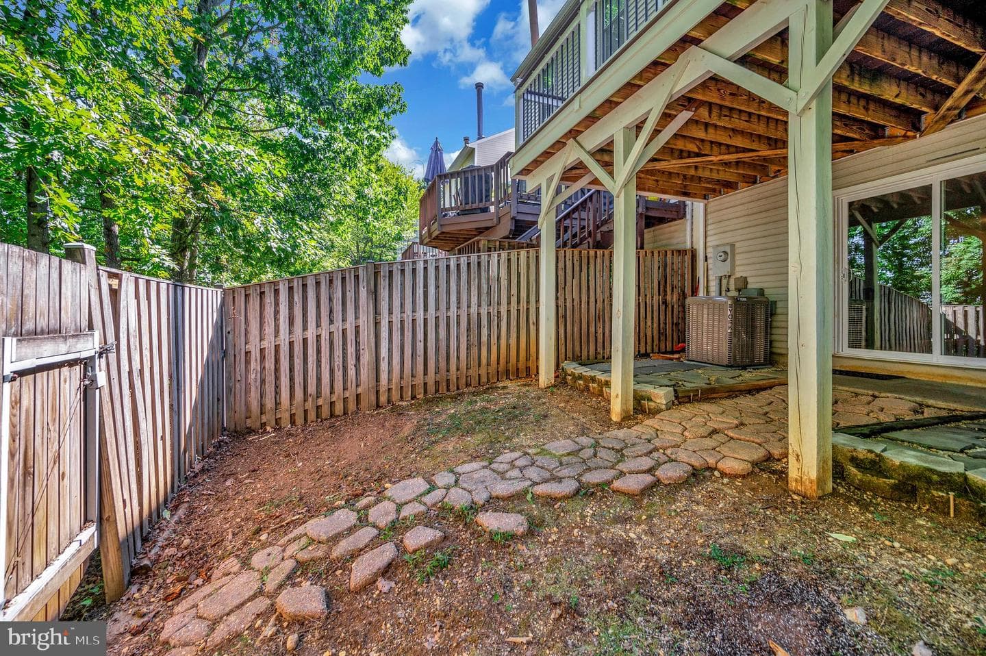 14487 Whisperwood Court photo 38
