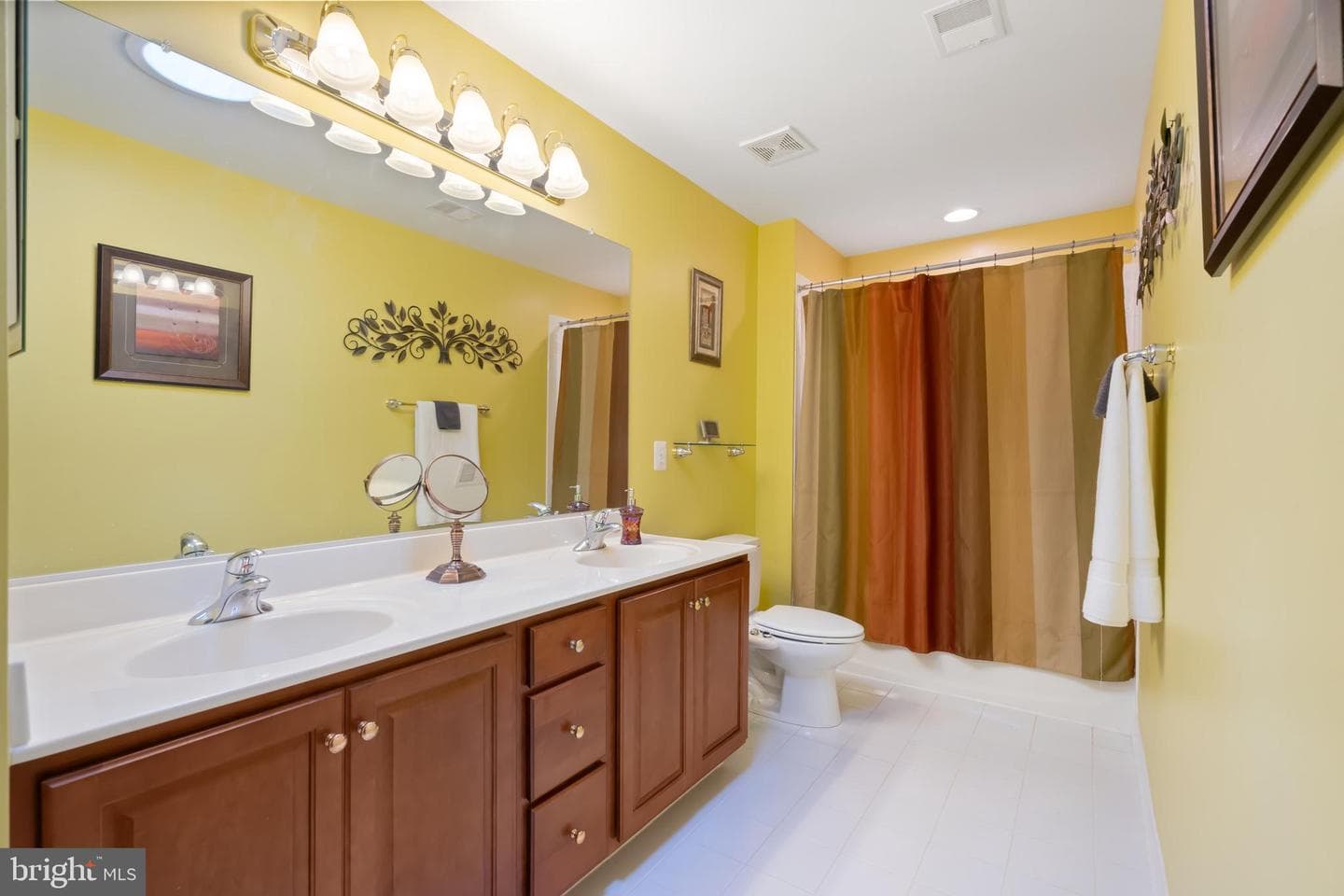 9405 Struthers Glen Court photo 39