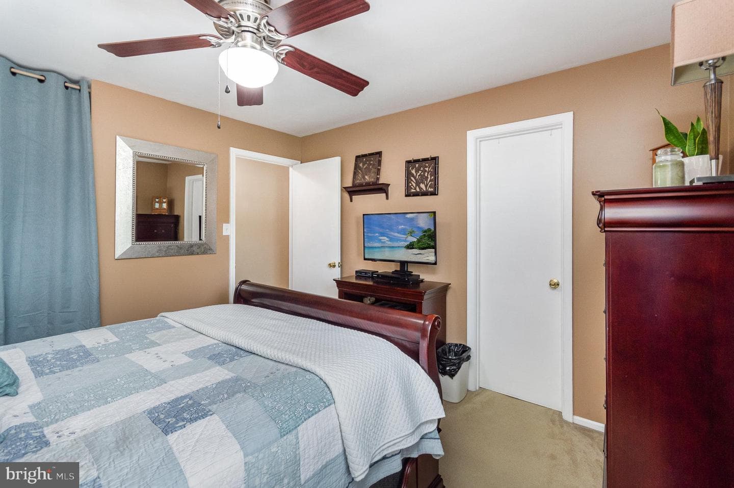 2934 Madeira Court photo 11