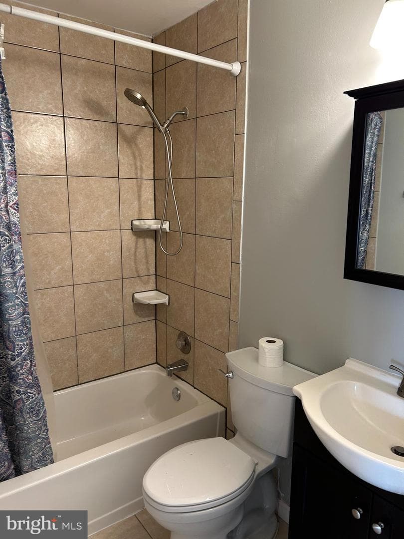 2707 Steele Court photo 14