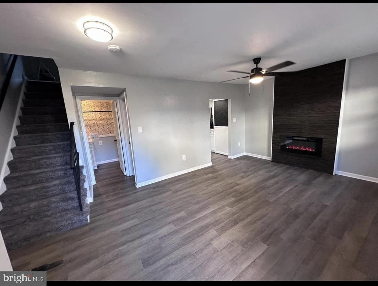 2707 Steele Court photo 3