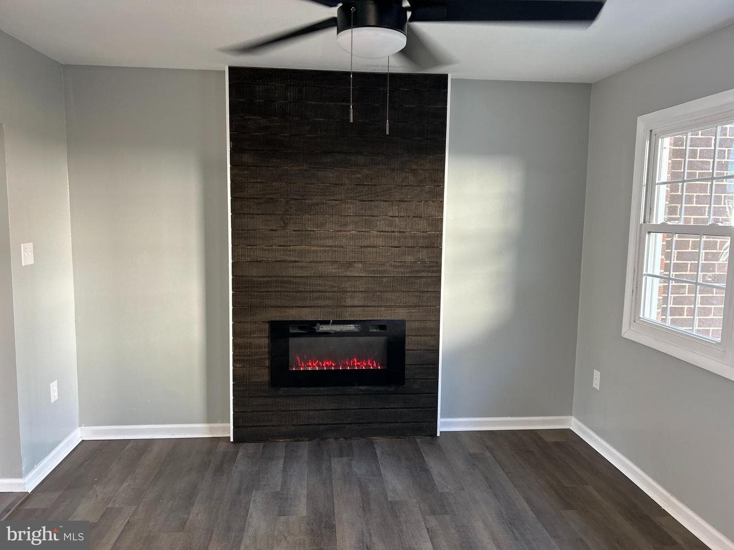 2707 Steele Court photo 4