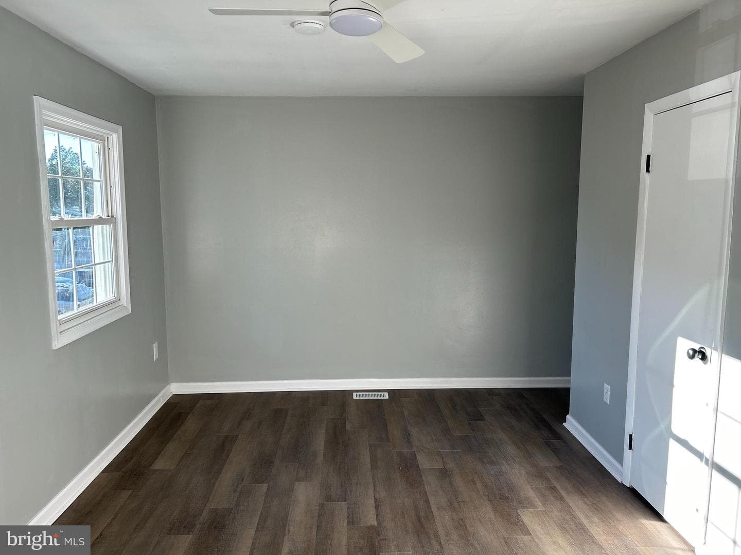 2707 Steele Court photo 8