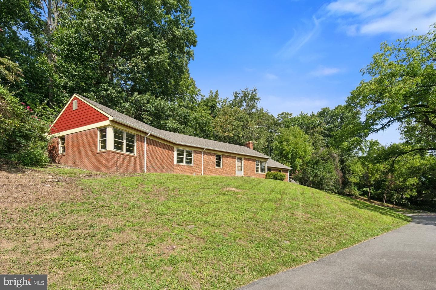 9370 Signal Station Drive photo 7