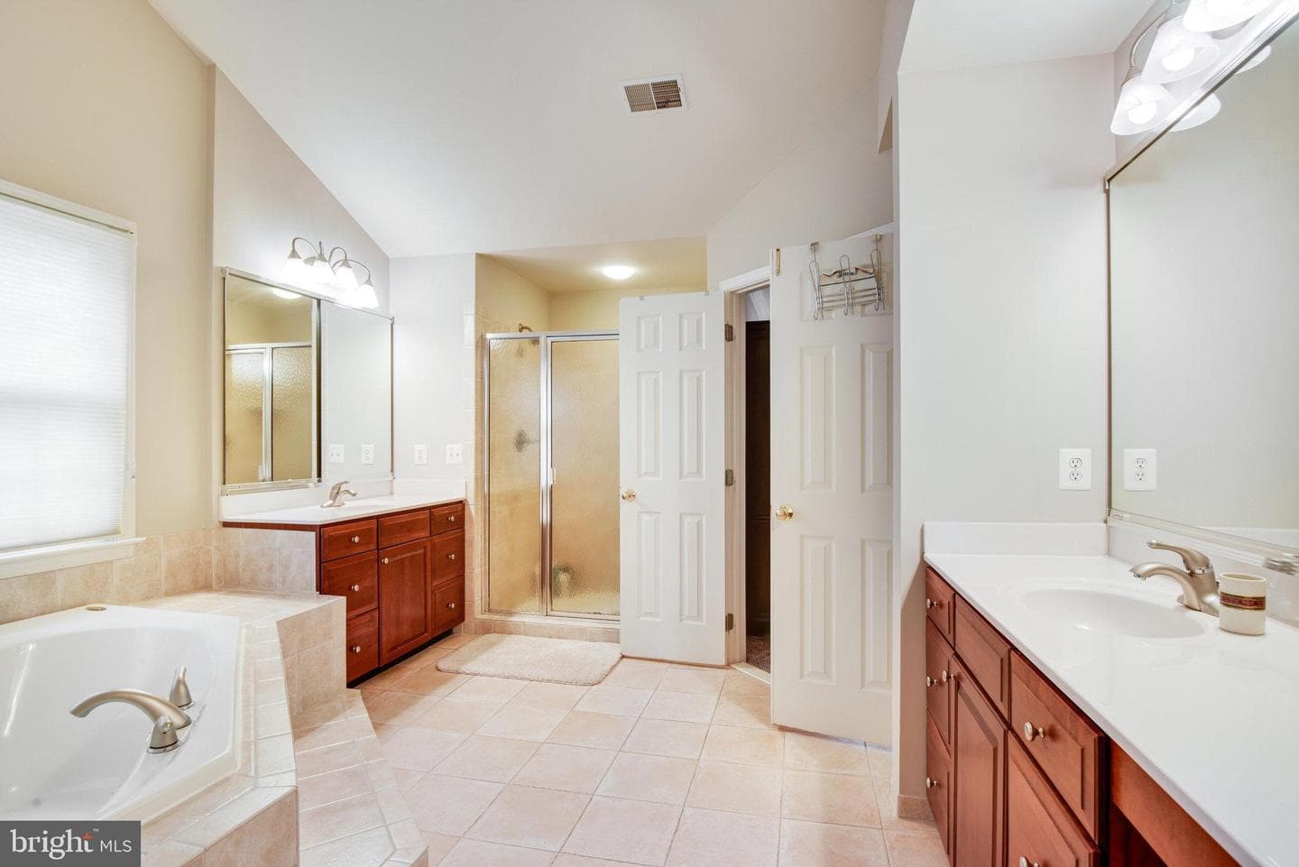 5590 Tucson Court photo 37