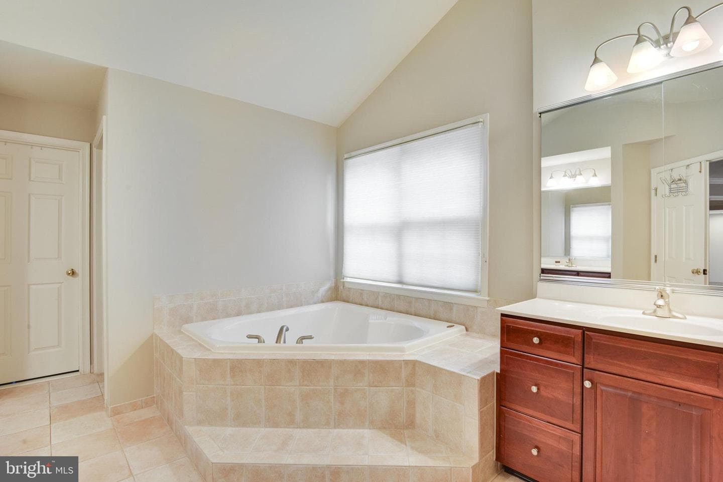 5590 Tucson Court photo 38