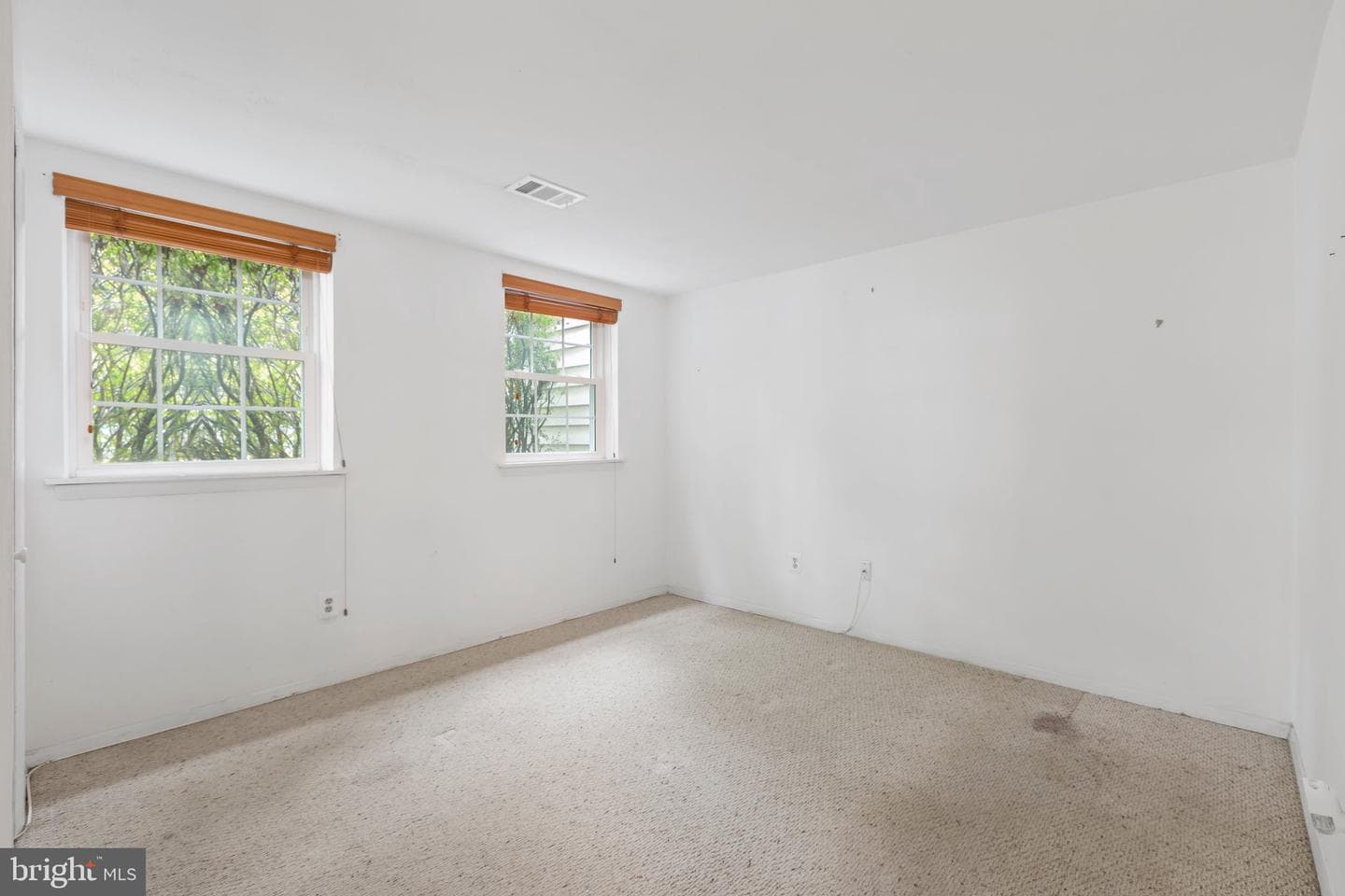 13735 Marilyn Court photo 22