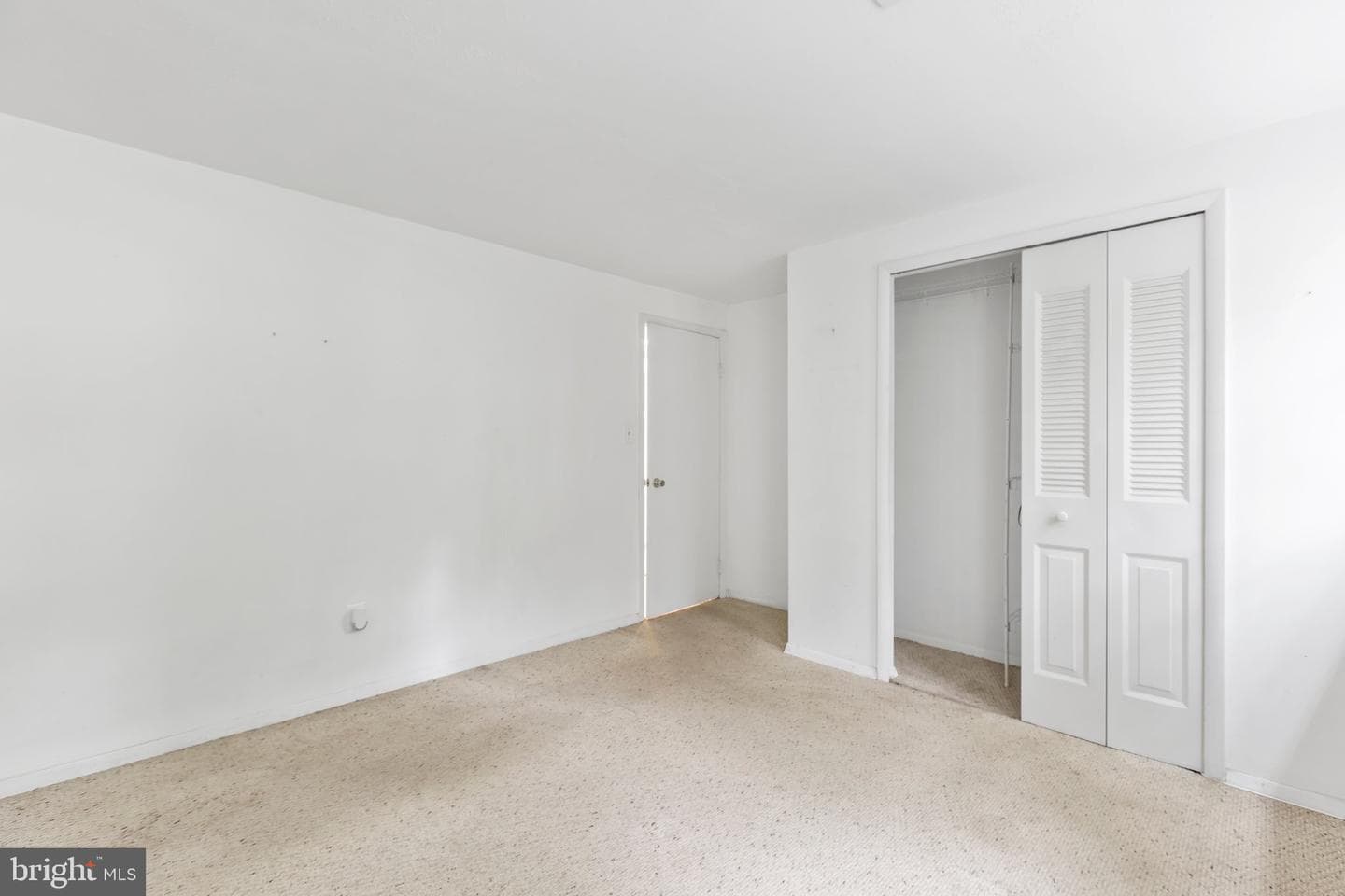 13735 Marilyn Court photo 23