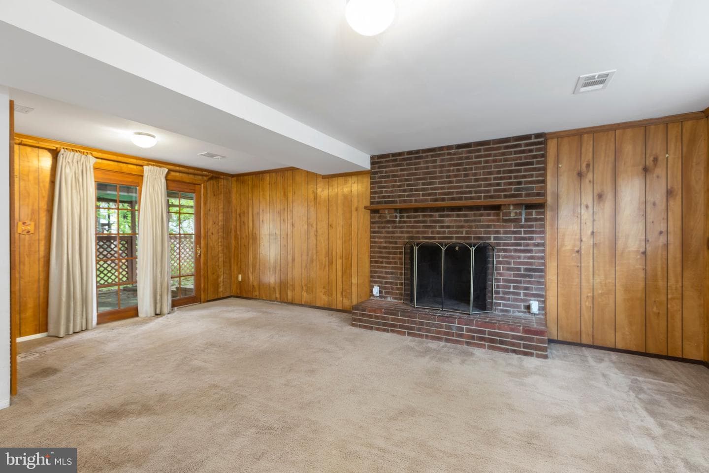 13735 Marilyn Court photo 24