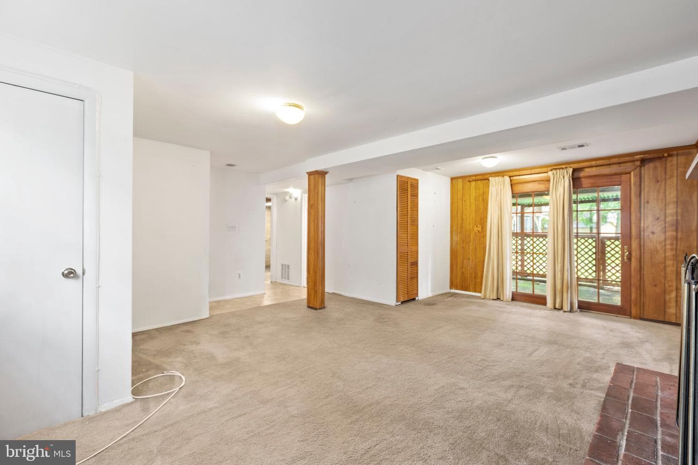 13735 Marilyn Court photo 27