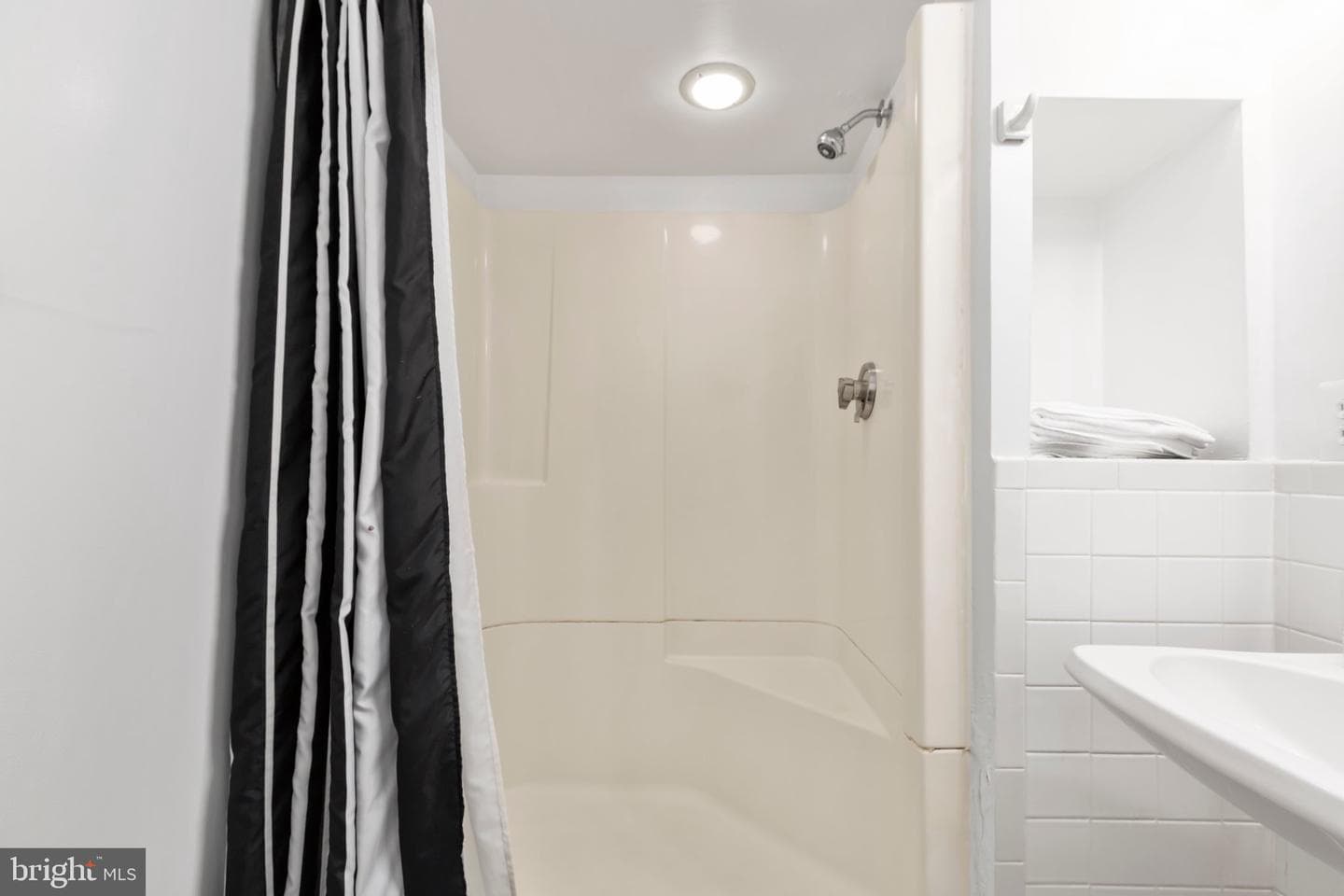 13735 Marilyn Court photo 28