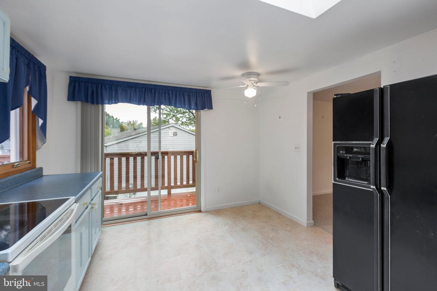 13735 Marilyn Court photo 9