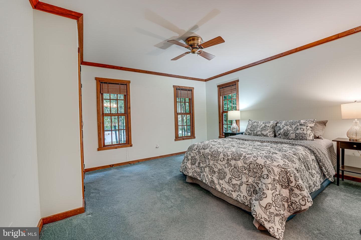 12042 Kahns Road photo 29