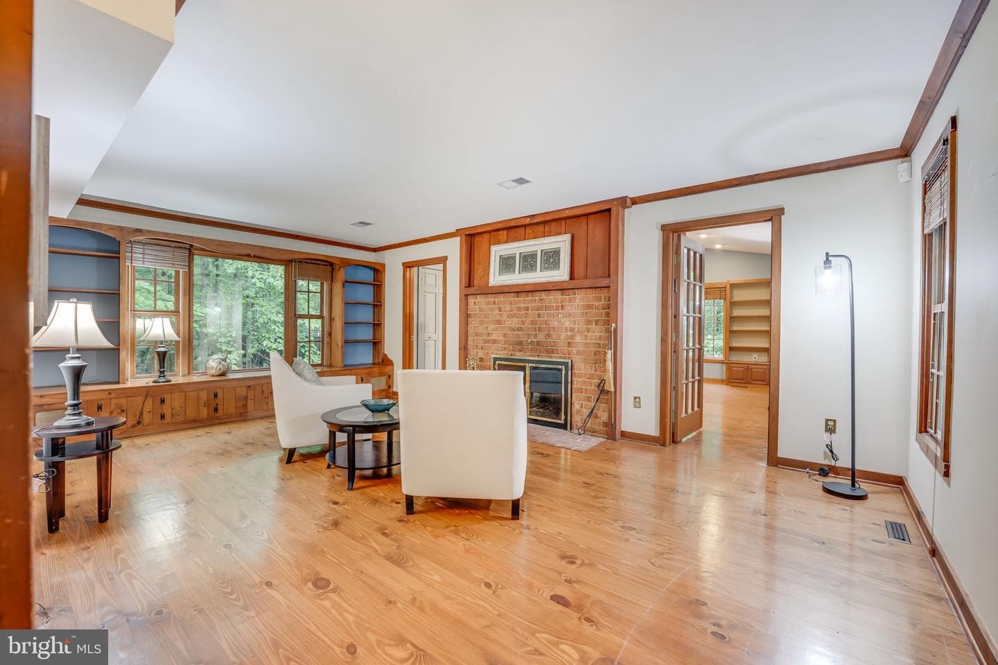 12042 Kahns Road photo 9
