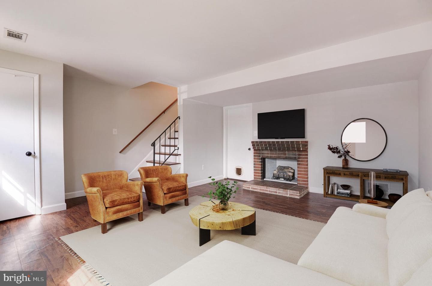 14375 Berkshire Drive photo 4