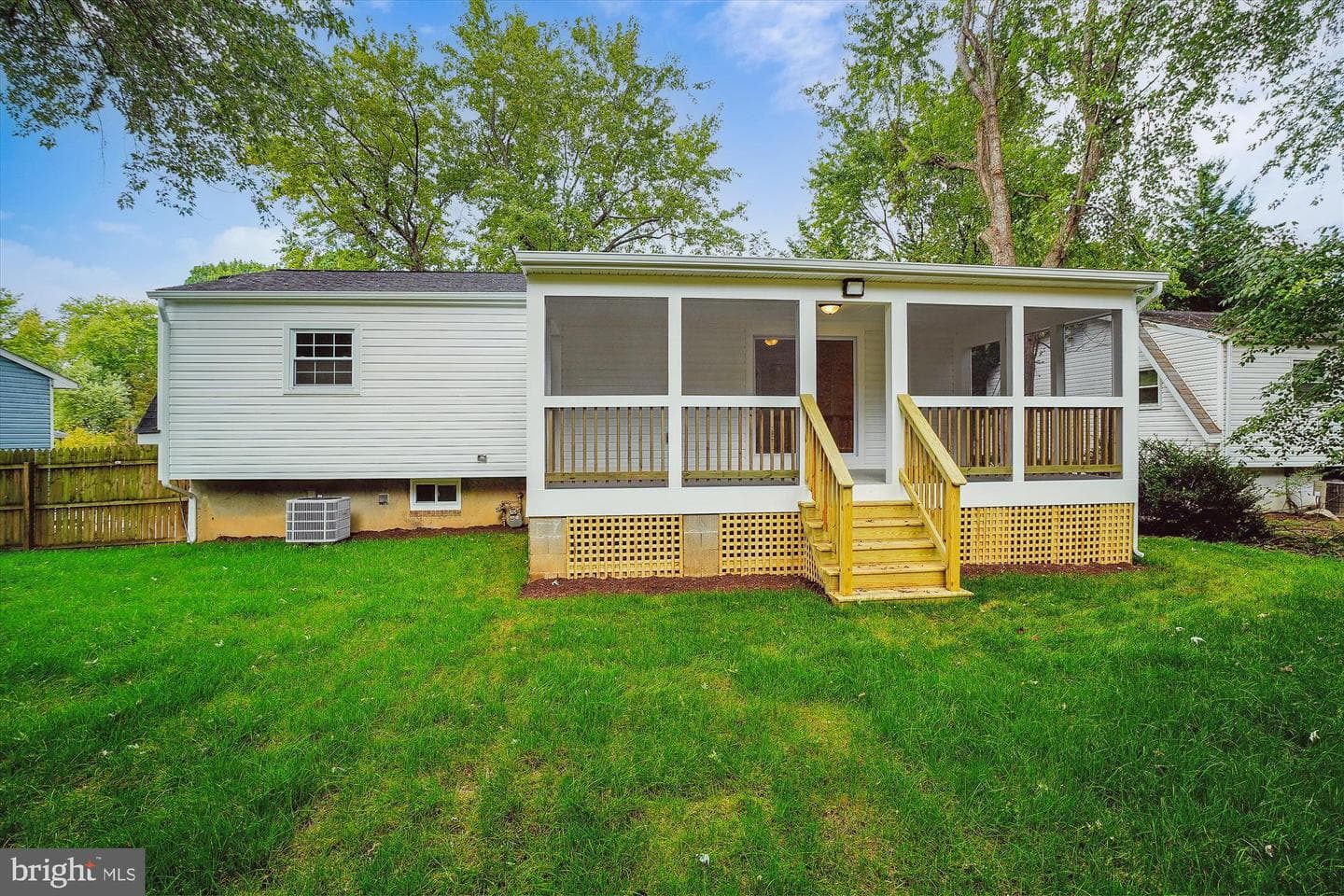 4501 Kenwood Drive photo 2