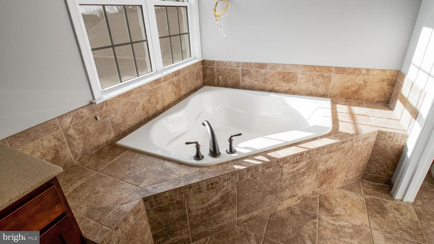15553 Admiral Baker Circle photo 25