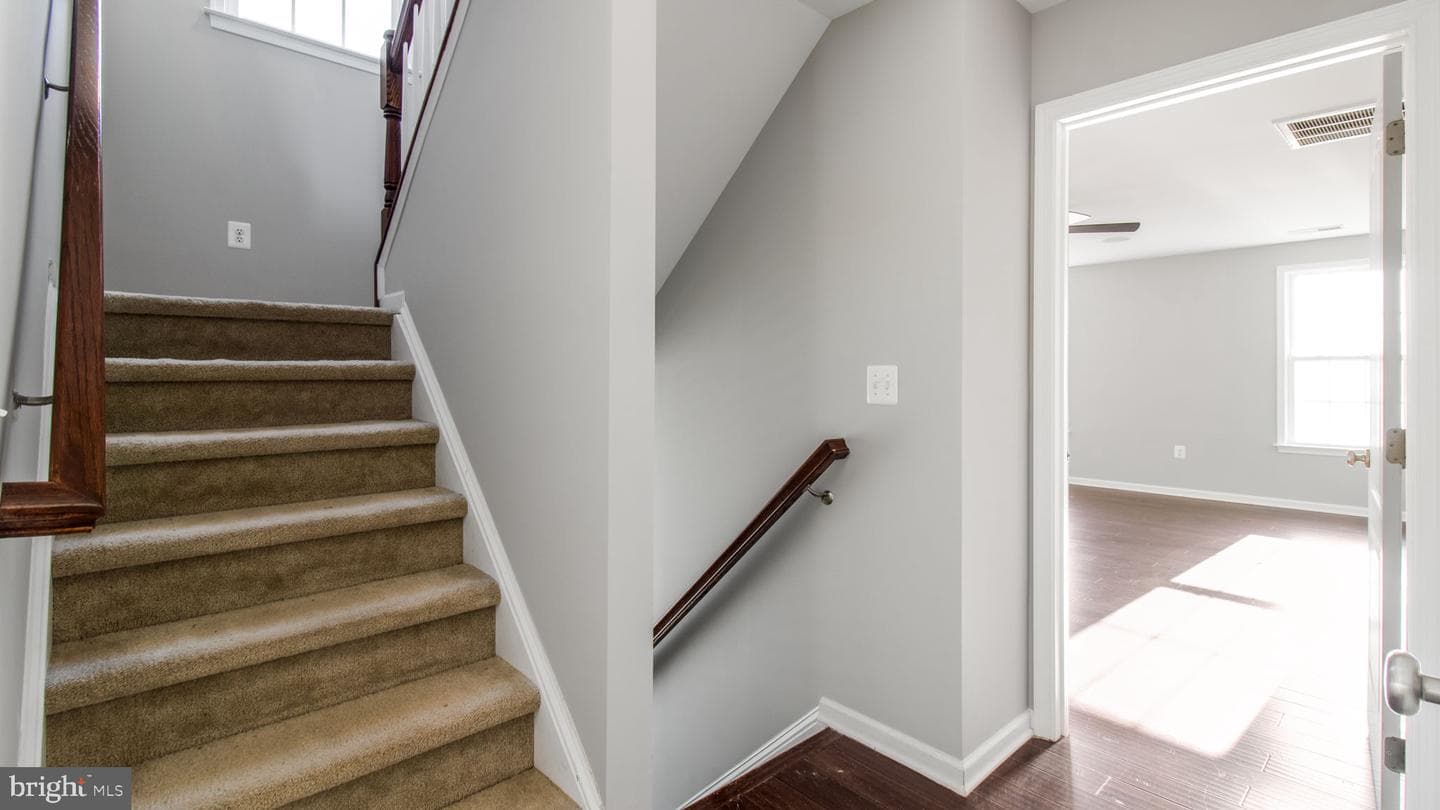 15553 Admiral Baker Circle photo 34