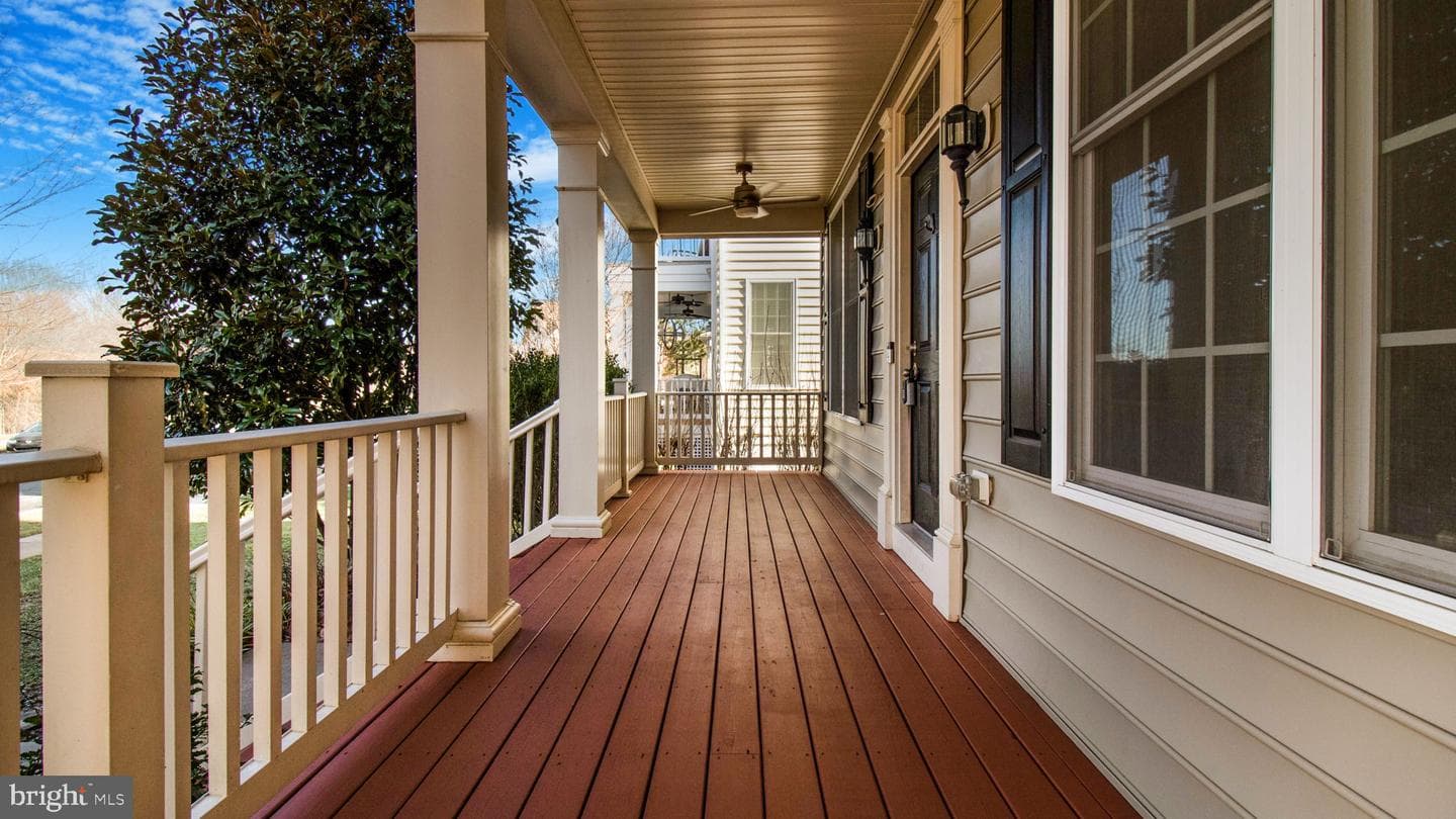 15553 Admiral Baker Circle photo 4